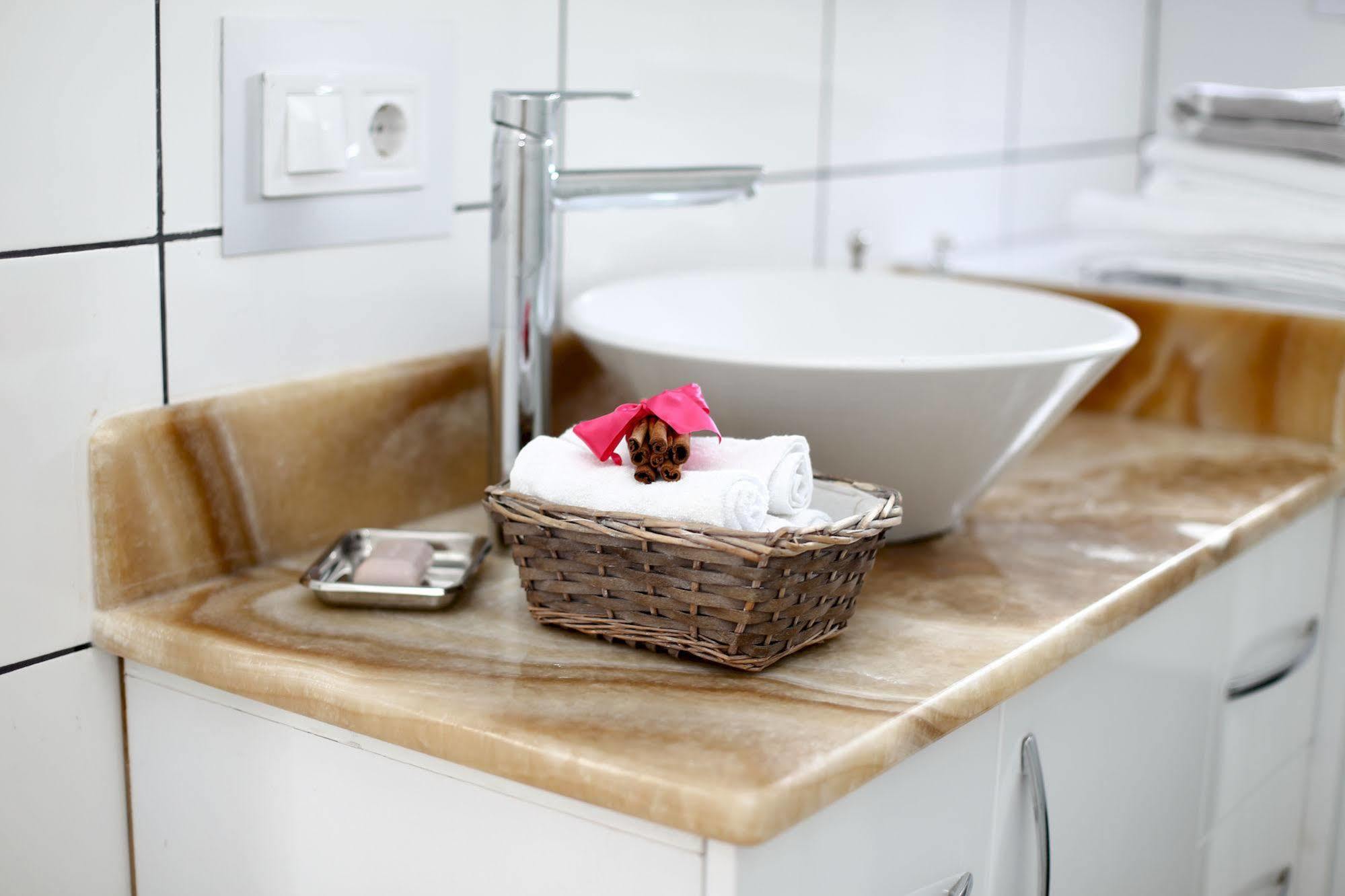 Patika Suites Istanbul Bagian luar foto