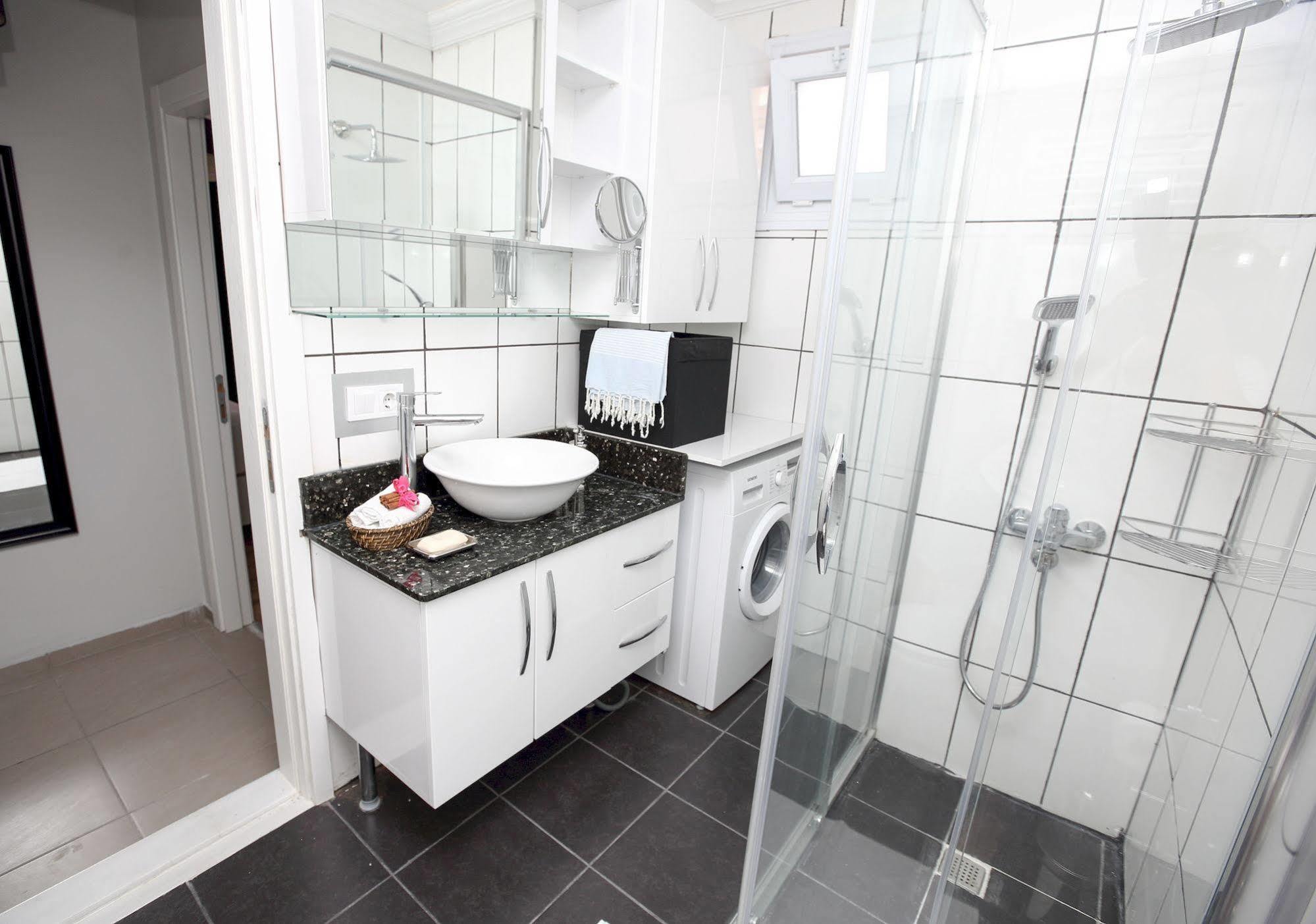 Patika Suites Istanbul Bagian luar foto
